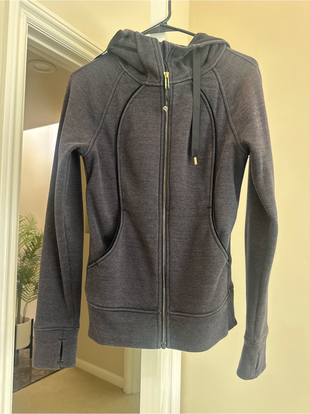 Women's Lululemon Charcoal Scuba  Hoodie Jacket